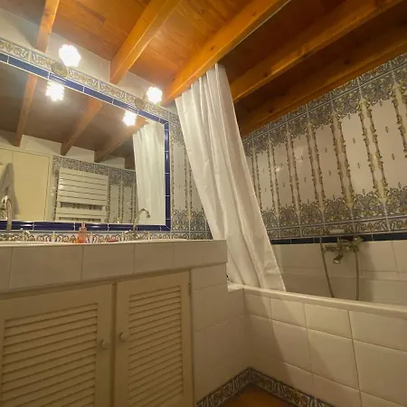 Apartamento Cocon De L'ecusson, 3 Avec Clim Nîmes